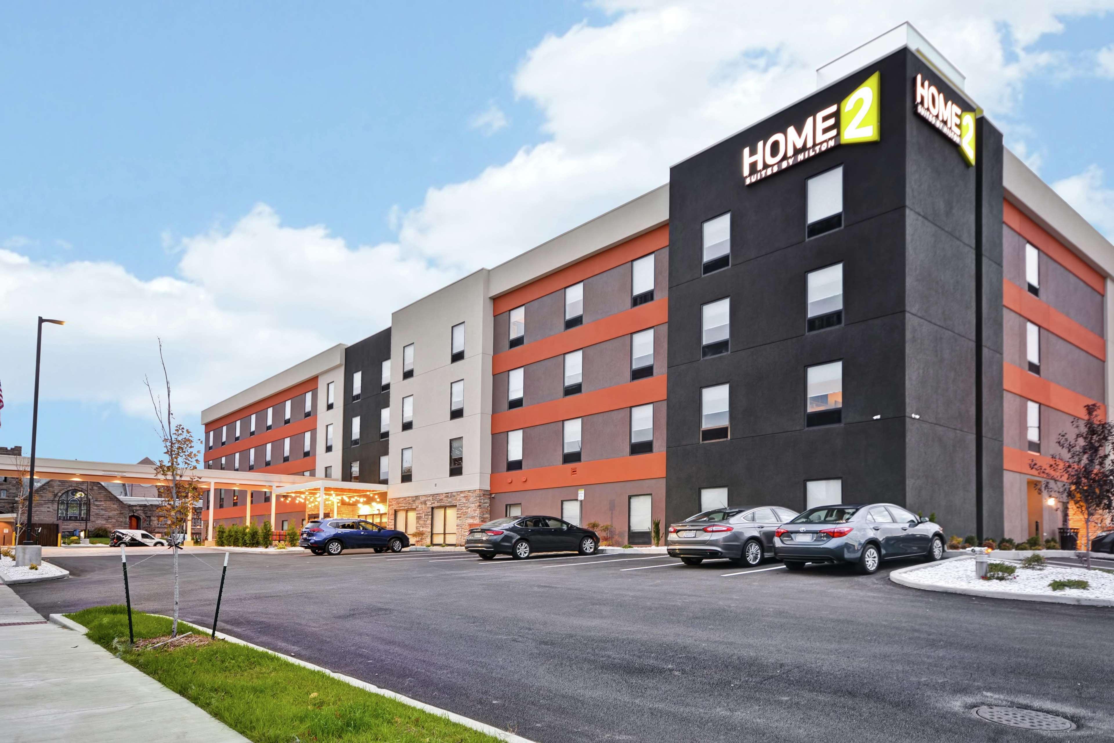 Home2 Suites By Hilton Carbondale Bagian luar foto