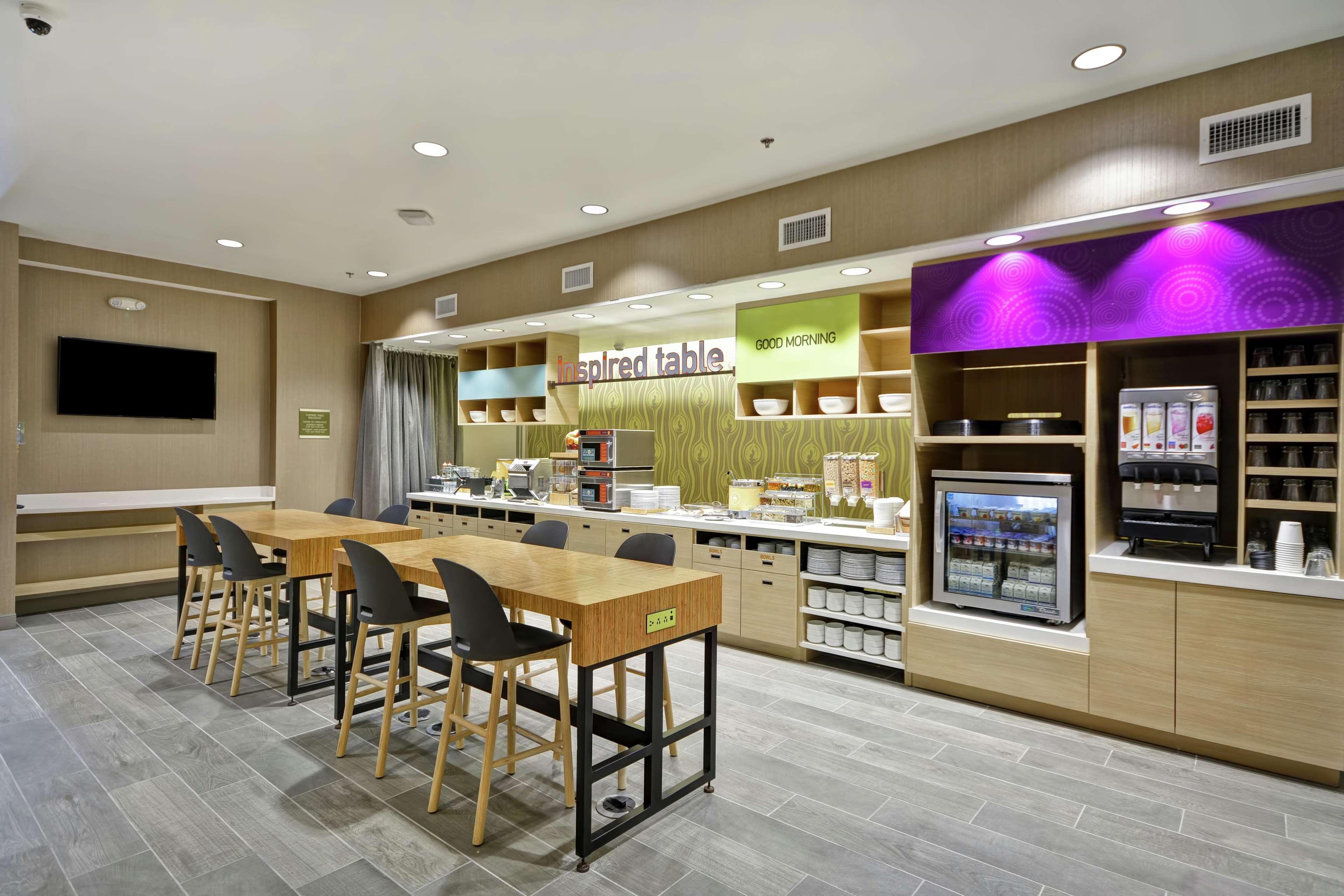 Home2 Suites By Hilton Carbondale Bagian luar foto