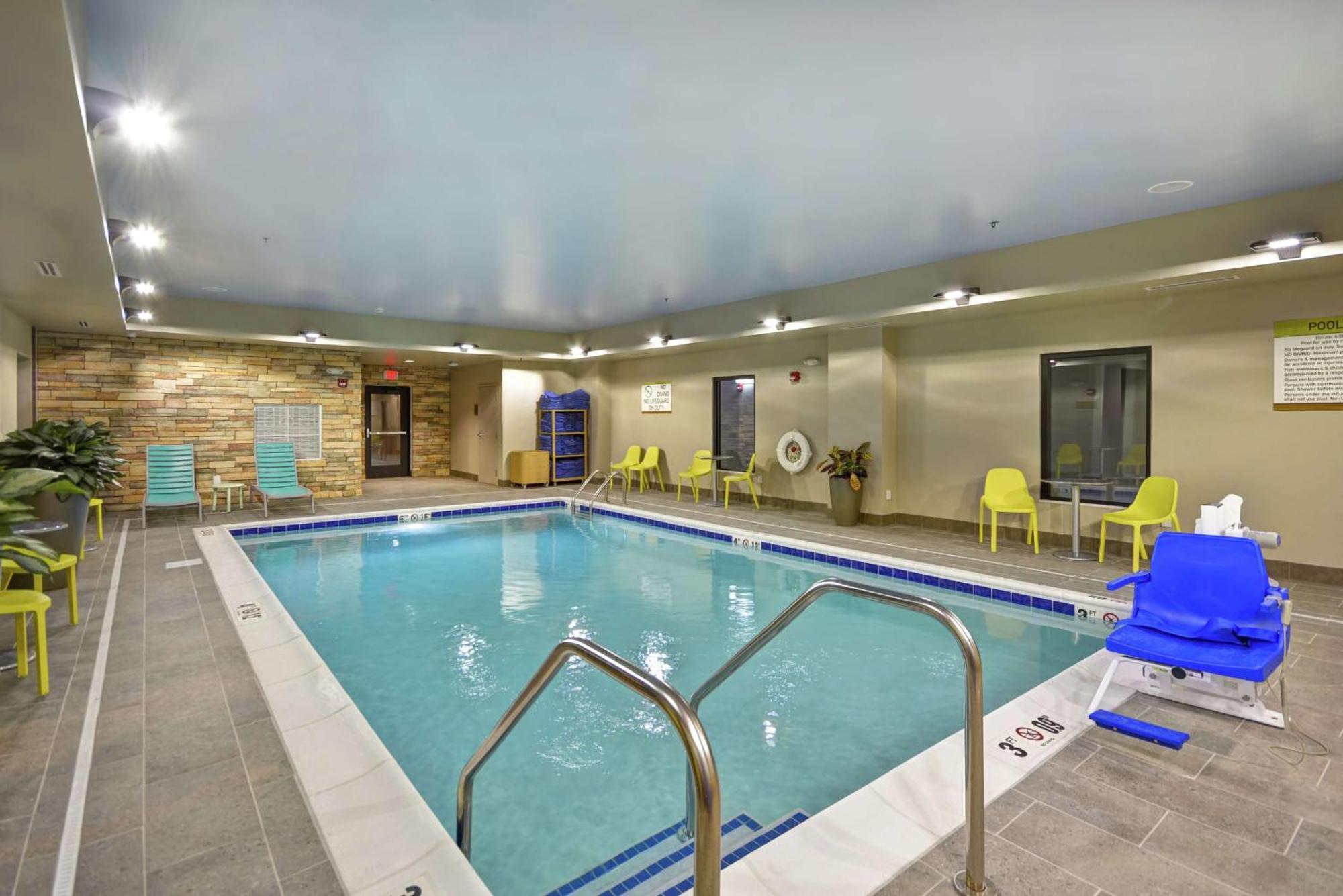 Home2 Suites By Hilton Carbondale Bagian luar foto