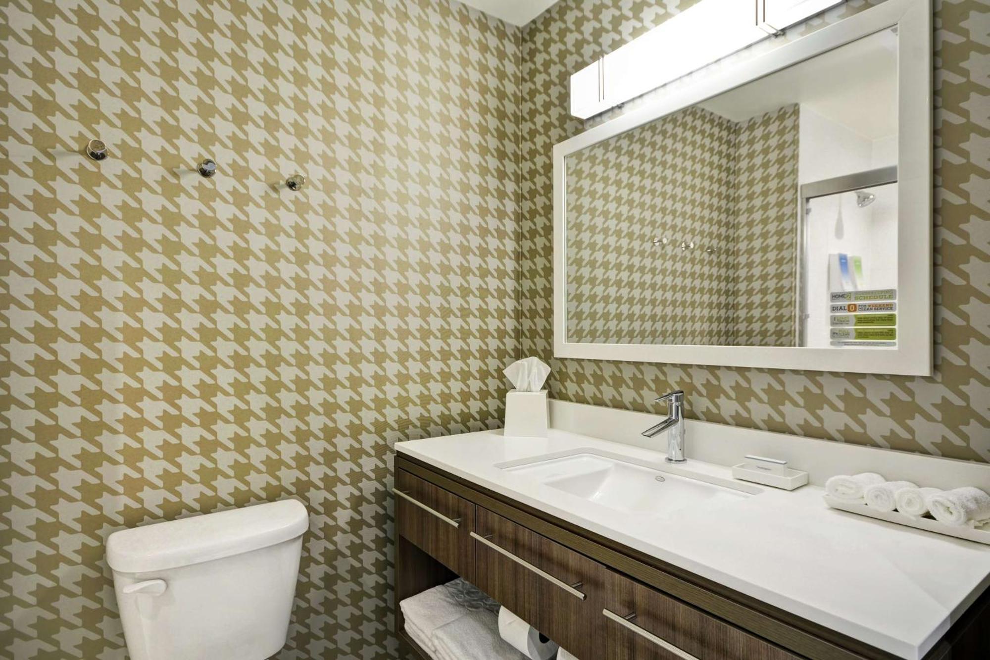 Home2 Suites By Hilton Carbondale Bagian luar foto