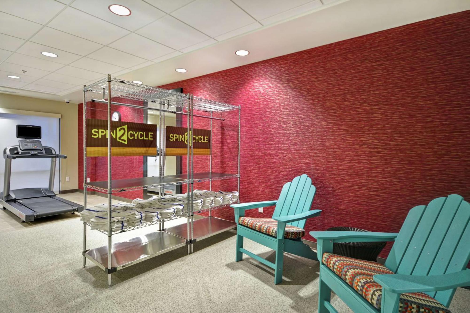 Home2 Suites By Hilton Carbondale Bagian luar foto